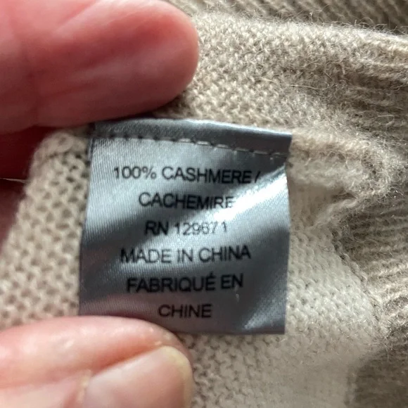 Cashmere Brown and Cream Pull Over Sweater. Size Large - Picture 4 of 4